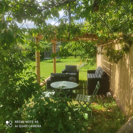 Les Cabanes De Pellier Charcier Exteriér fotografie