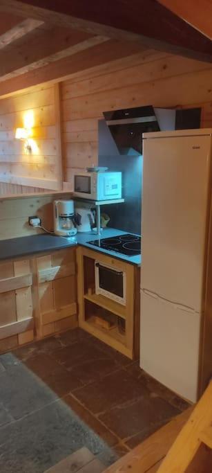 Les Cabanes De Pellier Charcier Exteriér fotografie